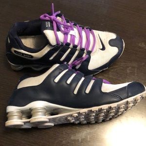 Ladies nike shox